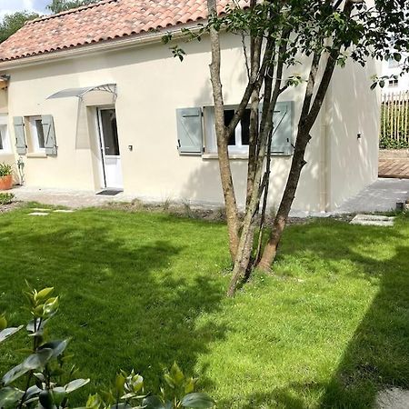 Petite Maison Avec Jardin Au Calme Floirac  Buitenkant foto