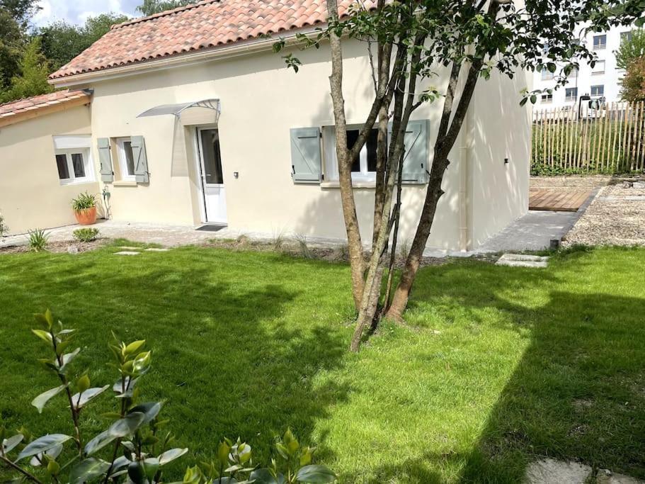Petite Maison Avec Jardin Au Calme Floirac  Buitenkant foto